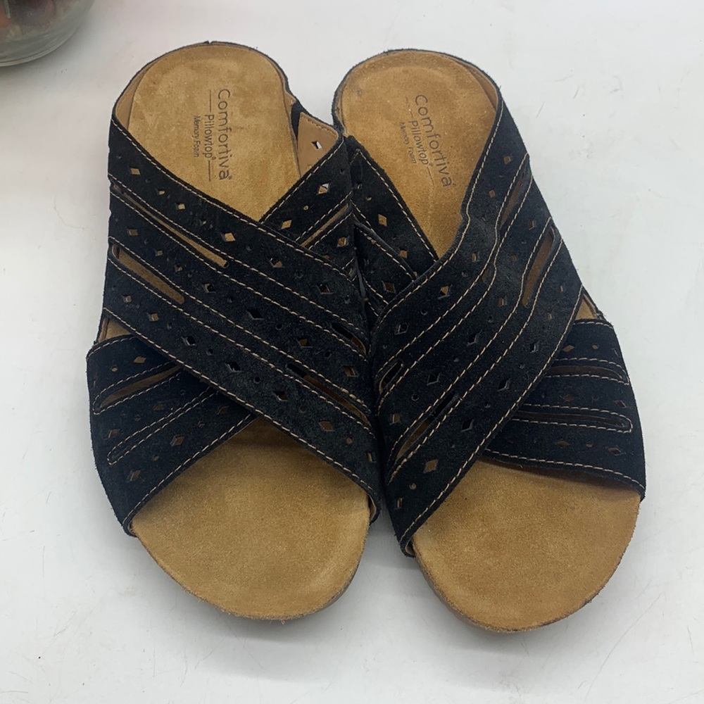 Comfortiva Black Suede slip on cut out sandals with memory foam footbed Size 9.5